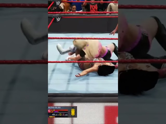 WWE 2K20 : Alexa Bliss hits her finisher #shorts