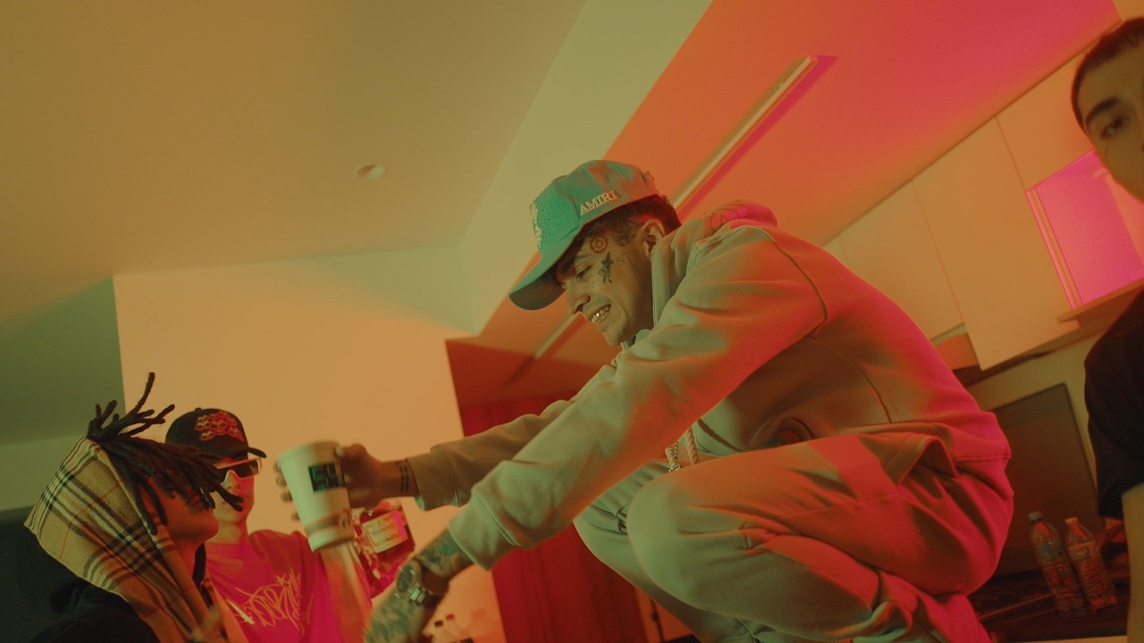 Watch La Bendita Trampa - EXCUSAS (@barretotrap, @Kxreem_lbt, Galo) (Video Oficial). on YouTube Watch La Bendita Trampa - EXCUSAS (@barretotrap, @Kxreem_lbt, Galo) (Video Oficial). on YouTube