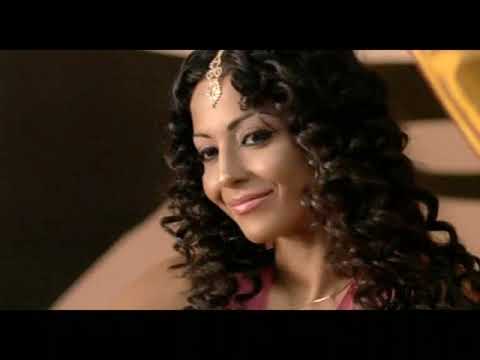     دوللي شاهين عايزنى اقولك