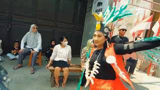 Karnaval RT 07 RW 05 Tunjungsekar@ tari Borneo #