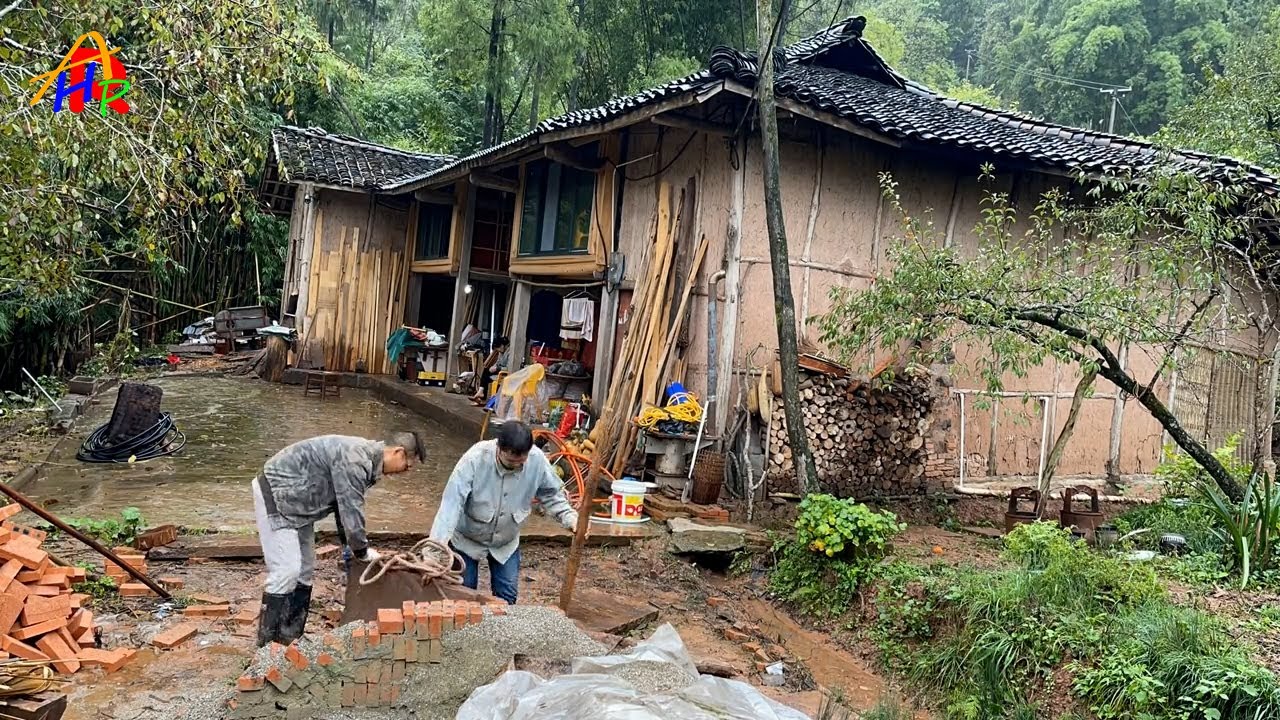 Carpenter couple renovating old house, making furniture & Renovating