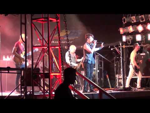 Flyleaf Live 2013 in Okinawa Japan Futenma Fest   3)