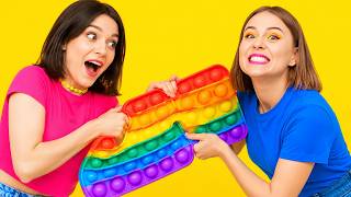 POP IT CHALLENGE! Funny Weird Gadgets Hacks By 123GO! Gold