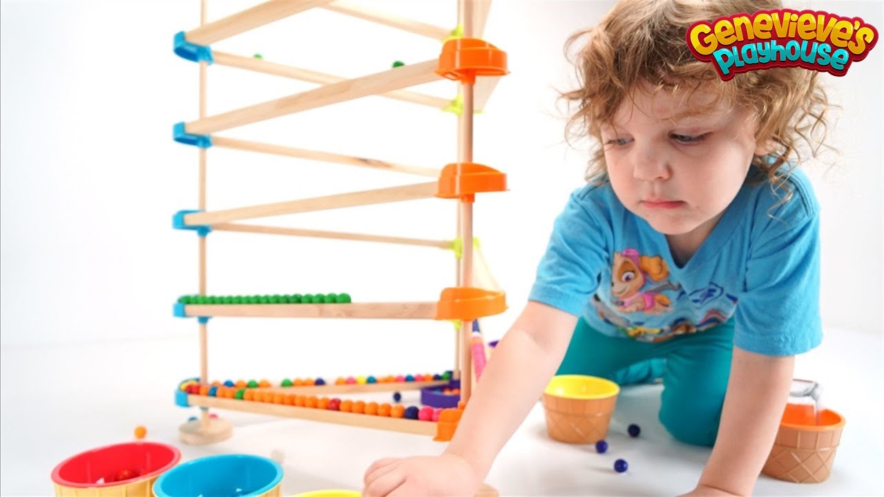 abcサービス Genevieve Teaches Colors with a fun Wooden Marble Maze!