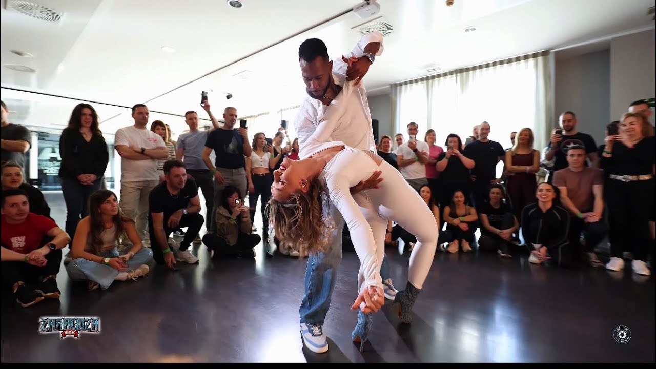 SIENTO MIEDO - RONALD Y ALBA   ZARAGOZA SBK 2026