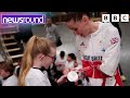 Paris olympics 2024 beth munro meets children trying new sports  newsround