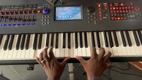 Learn 7-3-6-2-5-1 chord voicings that pro do use in F scale | Piano Tutorial