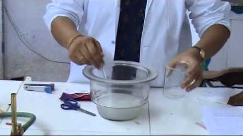 Tests to determine colour fastness: tests for wash fastness eng