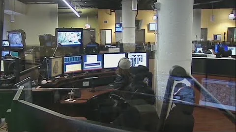 Council members question Atlanta police chief about complaints from 911 call center