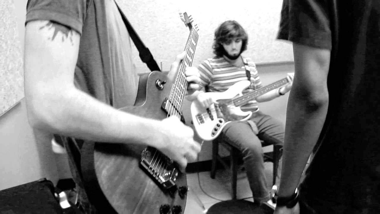 MeloMania - "Chandelier" (Cover) #BandUnderground