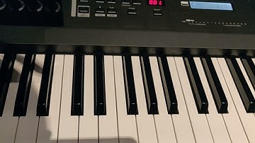 ROLAND JUNO DS 88 vs YAMAHA MX88 KEYBOARD SHORT COMPARISON