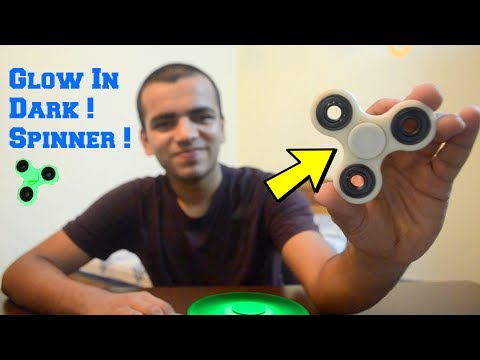 (HINDI) Glow In Dark Fidget Spinners ! They're Selling Them In India As Well ! 2 ' 30 secs Spintime!