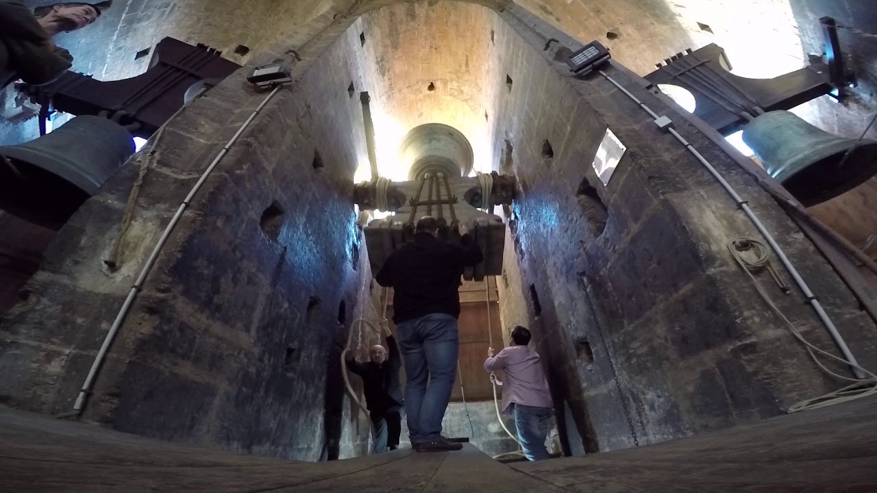 Campanas Catedral de Valencia Torre del Miguelete // Coro de la Maria