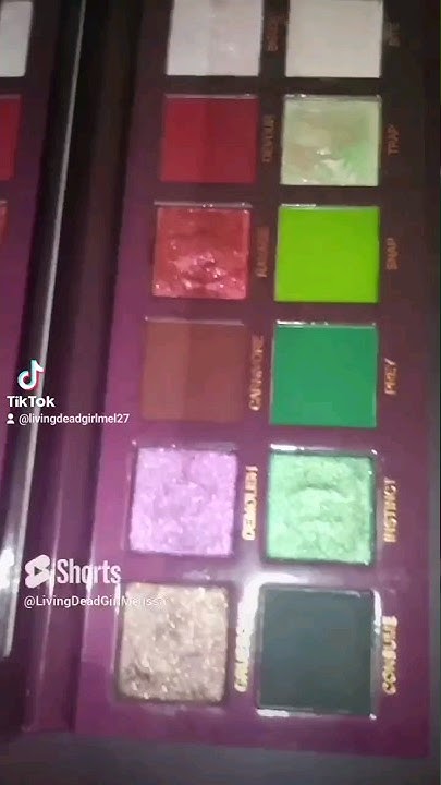 🌿🕸️DEVOUR Palette 💚 Unearthly Cosmetics+ Swatches 💓#unearthlycosmetics ...