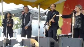 Mavis Staples - We&#39;re Gonna Make It 6-15-13  Clearwater Festival, Croton On Hudson, NY