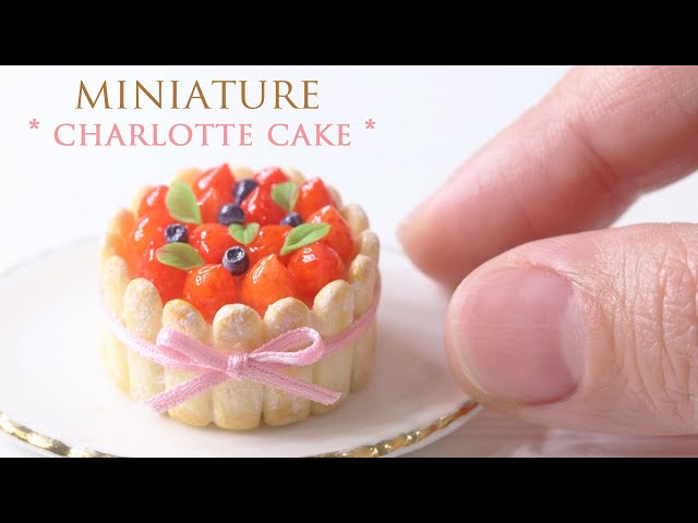 Make a Strawberry charlotte cake miniature with Air-dry clay./With 