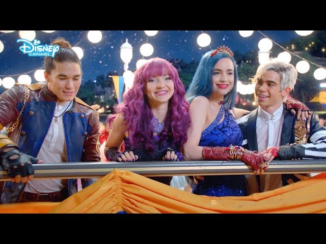 Descendants 2 - You and Me - Music Video dal film class=