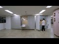 徳山史典＋弓削純平 / UNQUOTEによる、東京・港区の「FACE to SPACE」倉庫改修事業のショールームでありセミナー開催も可能な多目的空間。“11種類の可動式什器”を用いる計画を考案