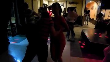 !Salsa Slava-Юля Сапрыко 01 06 14 г. Гомель, Беларусь в Кафе "Beerloga"