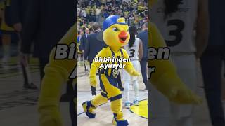 Maçta Kavga Çikinca Yellow Dans Edi̇yor