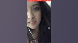 Nisha[BIGO-LiVE] nampak bra bunga-bunga