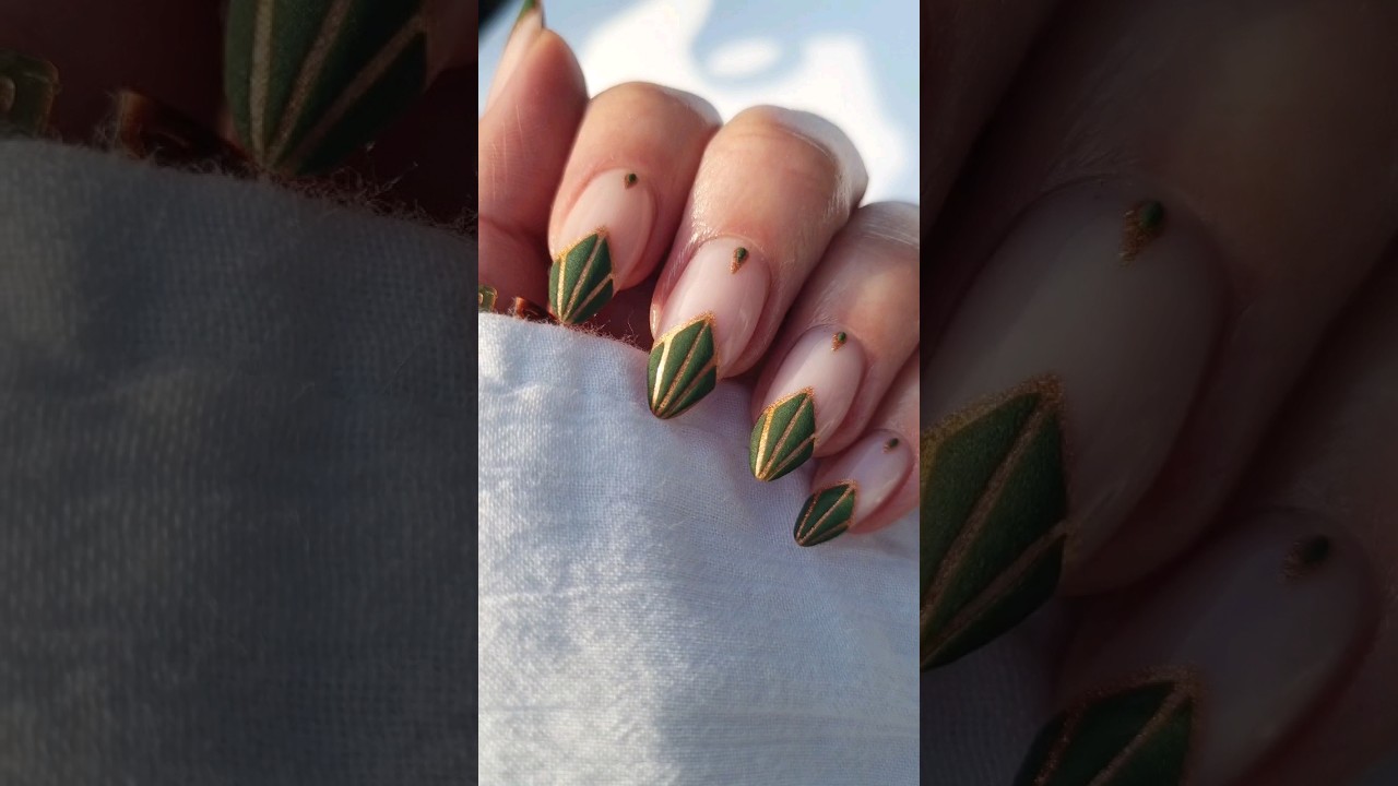Art Deco nails with the new Arty Gels from Magpie Beauty #nailart #gatsby #1920s #diynailart #nails