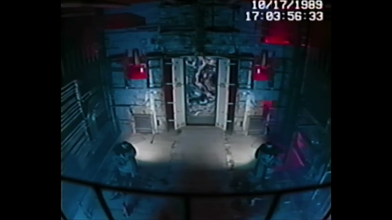 Backrooms First Contact(ПЕРЕВОД)/Закулисье Первый Контакт/Перевод от Valkins93/Автор/Kane Pixels