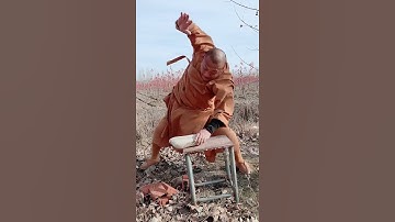 Kung Fu Monk Performing ｜Shaolin hard Qigong