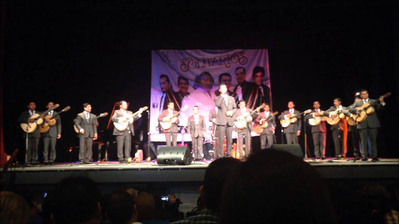 01 La Rondalla De Saltillo Con La Voz De Mauricio Galicia En La Ciudad De Puebla 11-05.2015