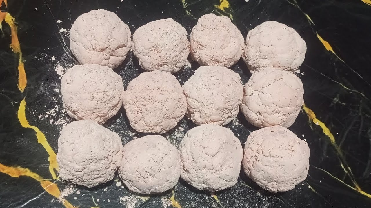 Glittery Fingertips Crushing Crunchy Hard Dyed Gym Chalk Balls| ASMR| Oddly Satisfying|Stress Relief