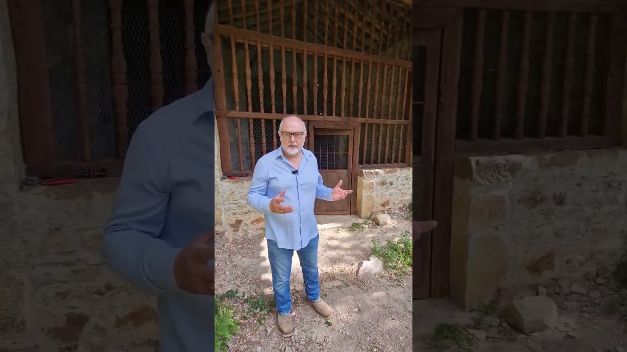Mira que tesoro hay cerca del #pueblo de Tanarrio en #Liébana #Cantabria. #shorts 🛐