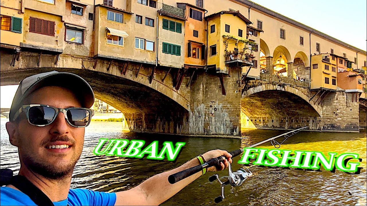 PESCARE SOTTO PONTE VECCHIO?! Street Fishing nel CENTRO di FIRENZE alla Ricerca di Pesci con i Baffi