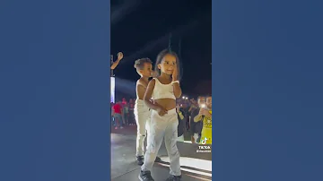 اغنيه سجن العذاب قافل بابه طفل معجزه وصوتك جميل اوي 