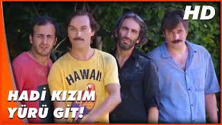 Ulvi Yine Acımadı Geniş Aile Yapıştır