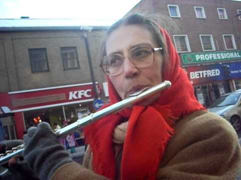 London Christmas Caroler Flautist Esther Mancino