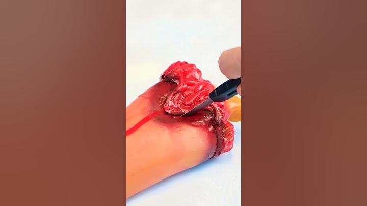 COME PORTARE DI NASCOSTO IL TRUCCO NELLA SCUOLA DEI MOSTRI
