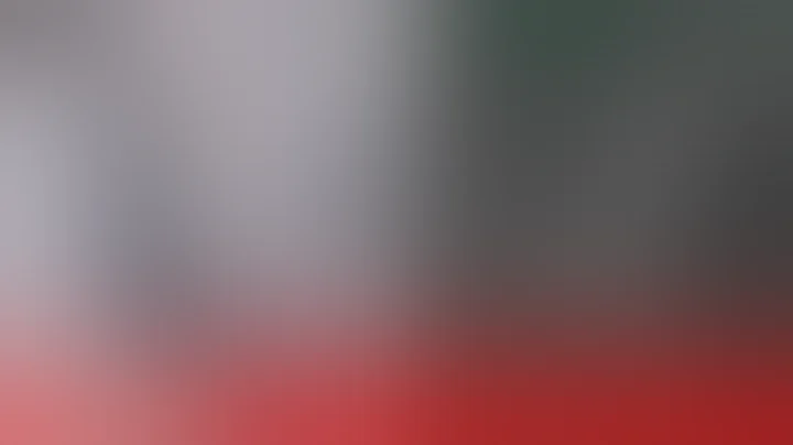 Russian drone bombs Ukrainian soldiers hiding in trenches