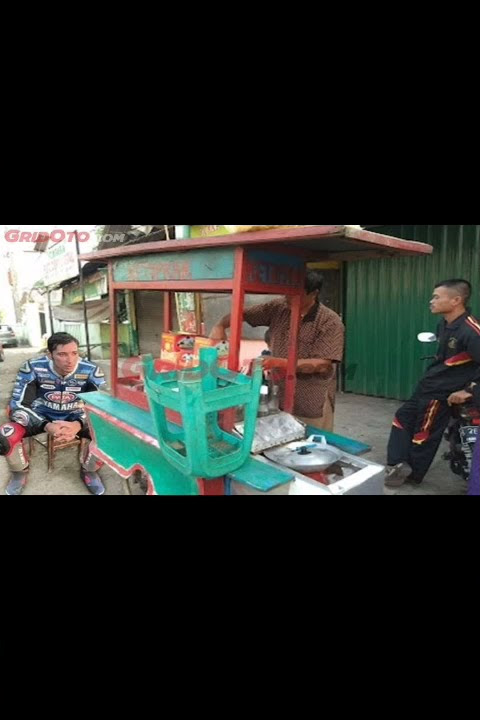 Ketika Toprak raztalioglu makan ketoprak bikin netizen tertawa #shorts #wsbk #toprakrazgatlıoğlu