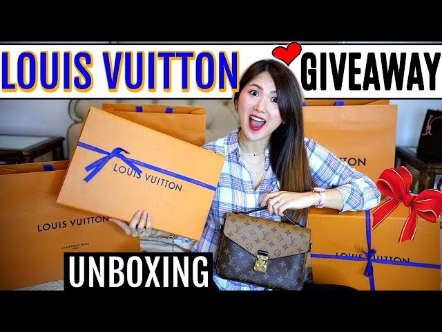 FREE* LOUIS VUITTON EMPLOYEE SWAG 🤩The Coolest Free Gifts, Prizes, and  Uniforms I Got To Keep 