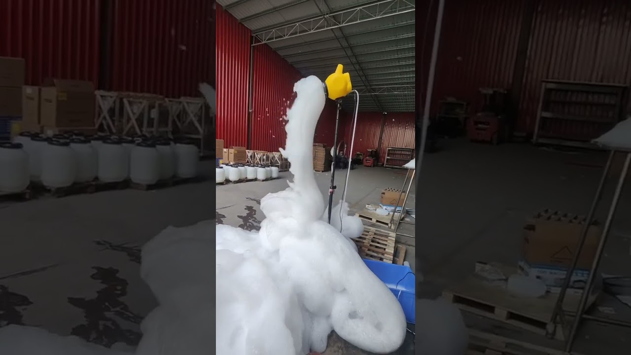Foamparty foam machine 