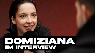 Domiziana über "Ohne Benzin", TikTok, Drogen, Anonymität & Berlin - Interview mit Aria Nejati
