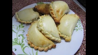 EMPANADAS DE QUESO Y CEBOLLA