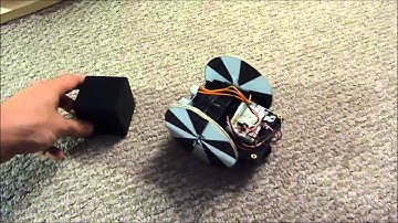 ATTiny85 Robot vs Balck Box