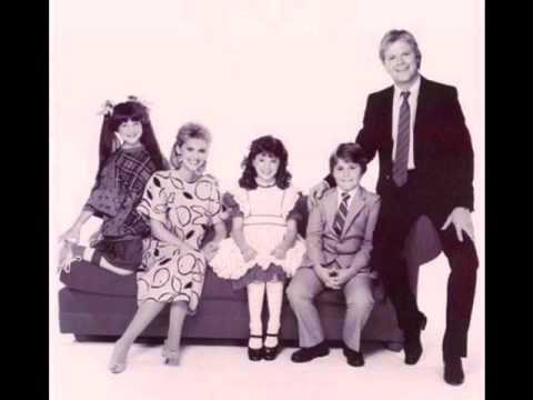 Small Wonder Intro 2 Better Version