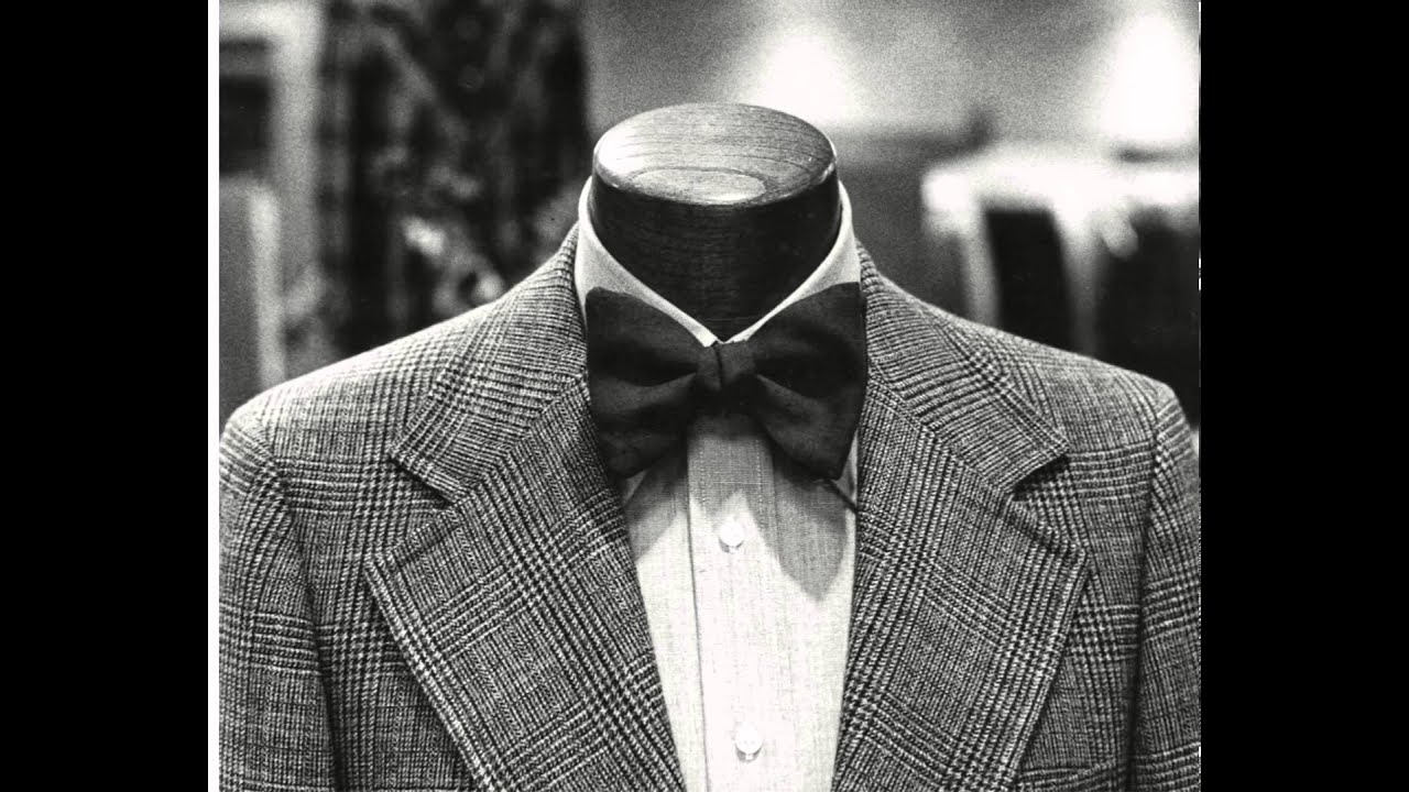 Store mannequin in Randhurst Mall, Mt. Prospect, IL. 9/73