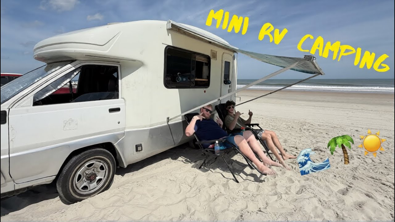 Vanlife on Daytona Beach | Vintage JDM 4x4 Camper