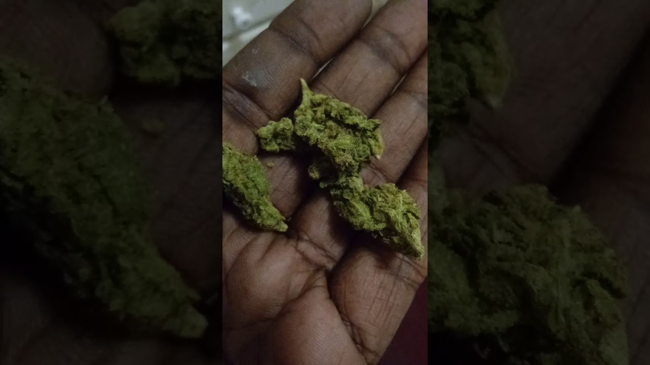 Low grade weed not kush "TRAINWRECX"🚝🚧 review 18+ only