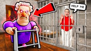 I ESCAPED EVIL GRANDMA IN ROBLOX..