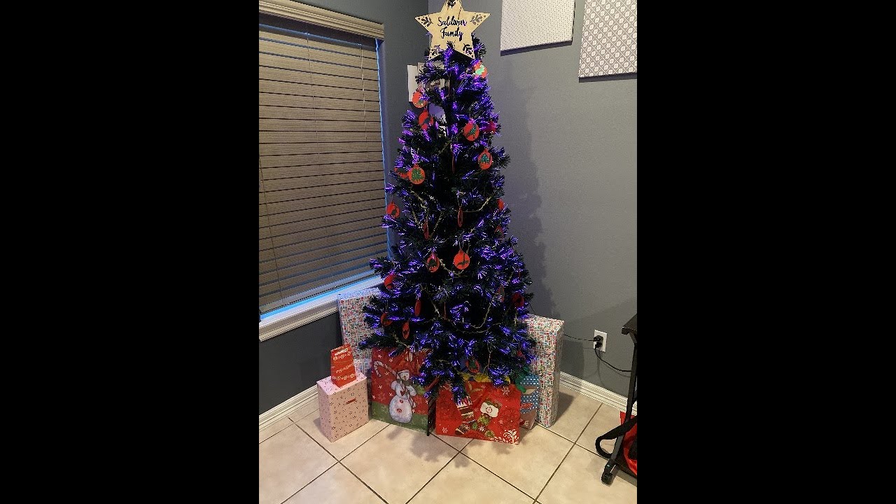 AerWo 50pcs Wooden Circles for Crafts, 3.5" Round Wood Discs Slices with Pre-drilled Holes, U Review