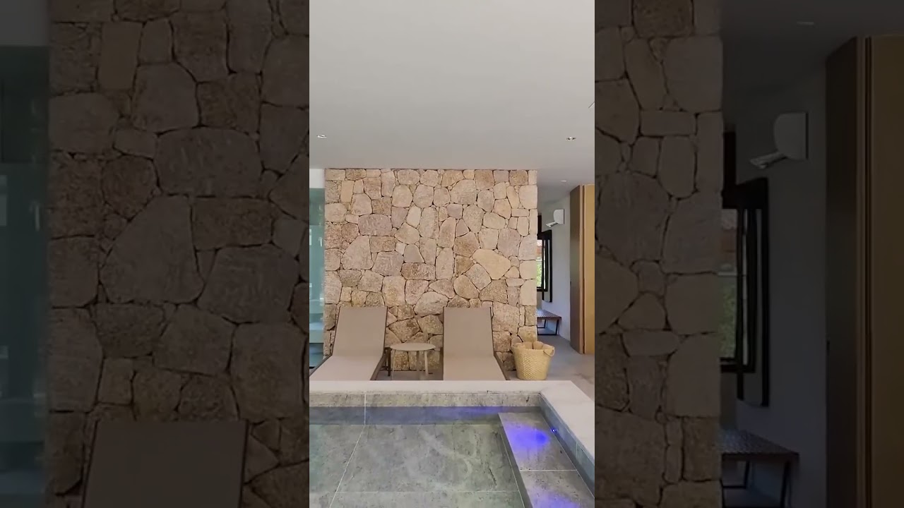 This Rio de Janeiro Lakefront Villa Will Leave You Speechless 😍